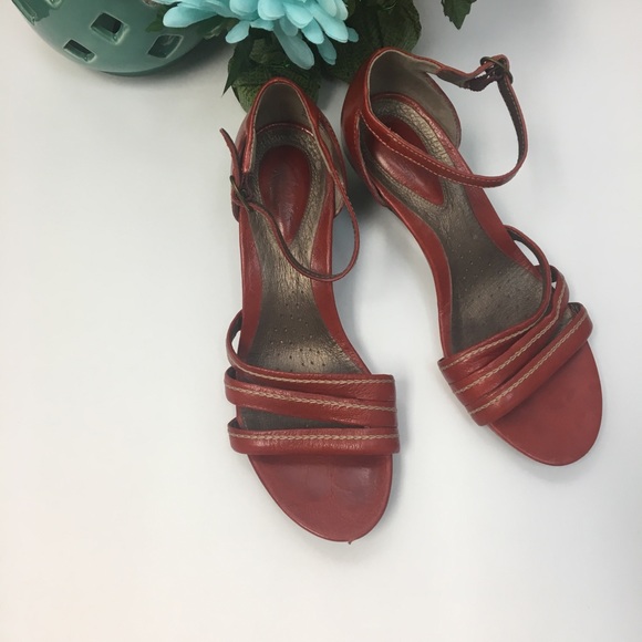 Clark’s Red Artisan Wedges -Sz 6.5 - Picture 1 of 5